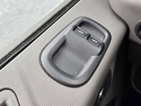 Used 2023 Ford Transit 350 XLT RWD image 24