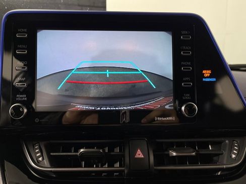 Certified 2021 Toyota C-HR XLE image 21