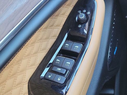 Used 2022 Jeep Grand Cherokee Summit w/ Adv Protech Group IV image 13