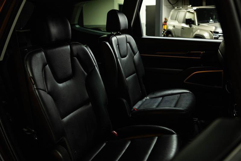 Used 2025 Kia Telluride S AWD/4WD image 13