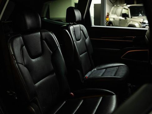 Used 2025 Kia Telluride S AWD/4WD image 13