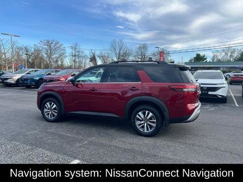 Certified 2022 Nissan Pathfinder SL AWD/4WD image 13