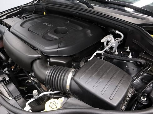 Used 2022 Dodge Durango GT image 11