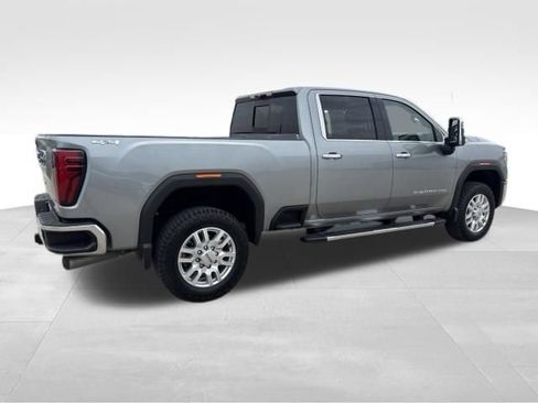 Certified 2024 GMC Sierra 2500 SLT w/ Max Trailering Package AWD/4WD image 6