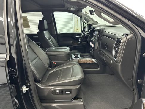 Used 2021 GMC Sierra 3500 Denali w/ Denali Black Diamond Edition AWD/4WD image 15