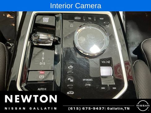 Used 2026 BMW 740i xDrive AWD/4WD image 10