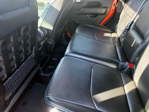 Used 2023 Jeep Wrangler Unlimited Rubicon 4xe w/ Steel Bumper Group image 9