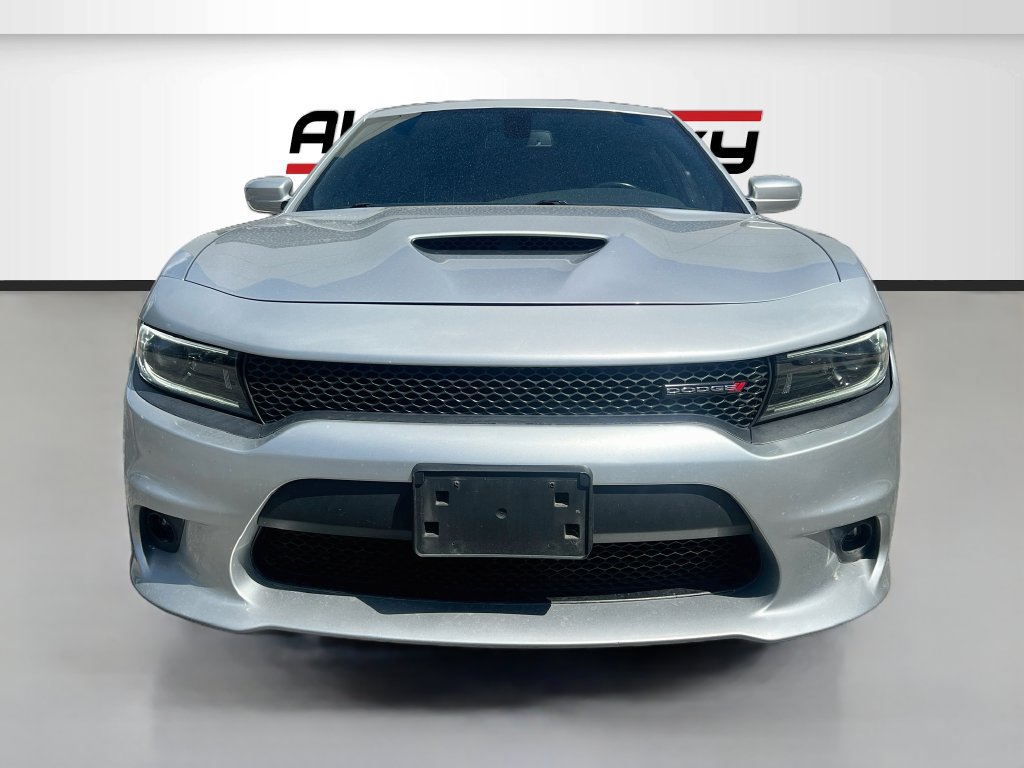 Used 2022 Dodge Charger R/T RWD image 2