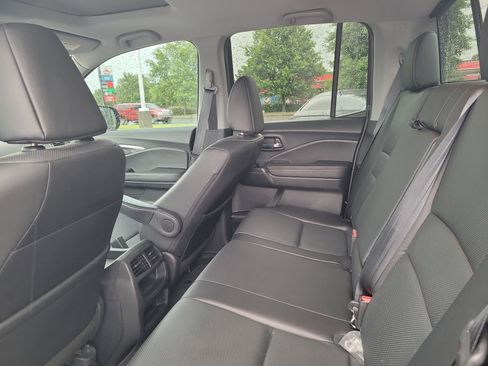 Certified 2023 Honda Ridgeline RTL image 11