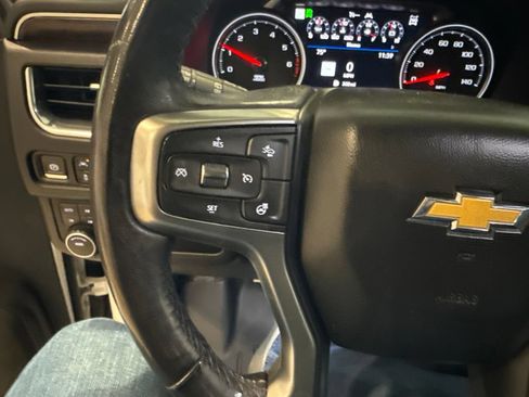 Used 2021 Chevrolet Tahoe Premier AWD/4WD image 35