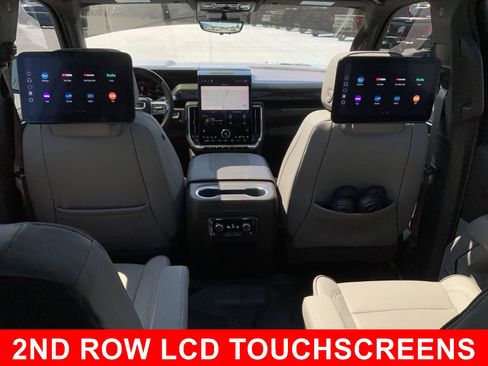 Used 2026 GMC Yukon XL Elevation w/ Elevation Premium Package AWD/4WD image 5