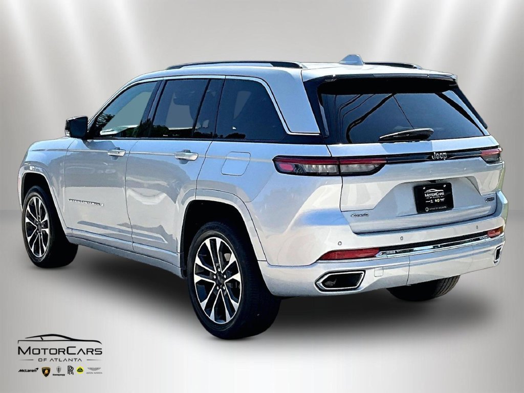 Used 2022 Jeep Grand Cherokee Overland AWD/4WD image 11