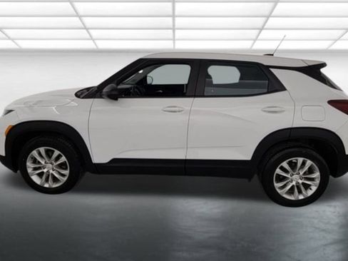 Used 2021 Chevrolet TrailBlazer LS image 4