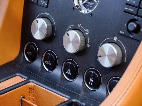 Used 2008 Aston Martin V8 Vantage Roadster image 47