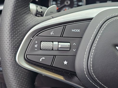 Used 2025 Genesis GV70 3.5T Sport w/ Sport Advanced Package image 36