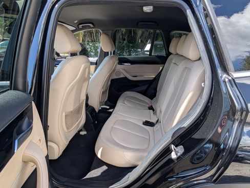 Used 2018 BMW X1 sDrive28i image 12