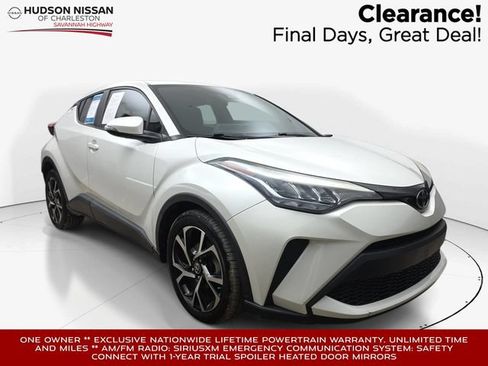 Used 2021 Toyota C-HR XLE FWD image 1