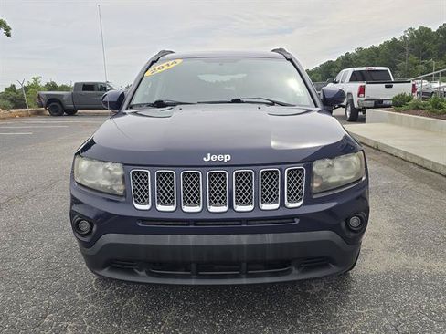 Used 2014 Jeep Compass Latitude FWD image 8