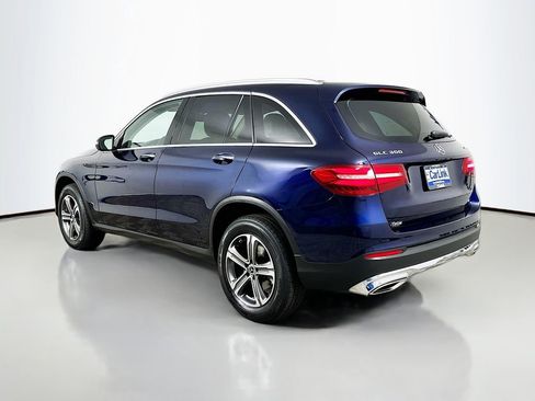 Used 2019 Mercedes-Benz GLC 300 4MATIC image 5