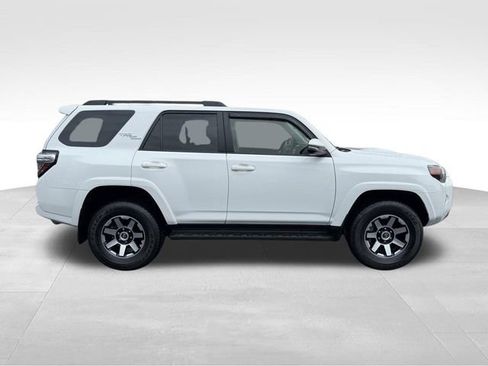 Used 2023 Toyota 4Runner TRD Off-Road Premium image 4