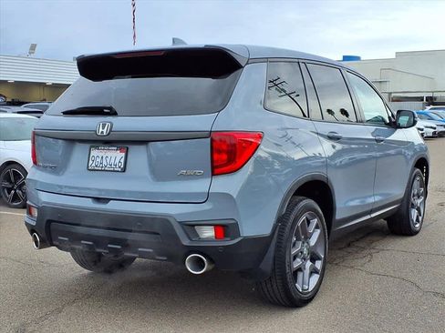 Used 2023 Honda Passport EX-L image 4