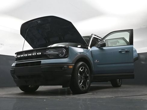 Used 2023 Ford Bronco Sport Outer Banks AWD/4WD image 33