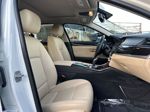 Used 2016 BMW 528i Sedan RWD image 24