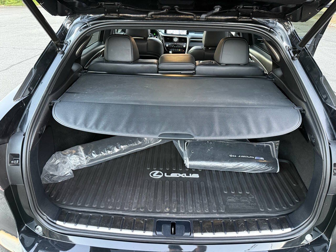 Used 2020 Lexus RX 450h F Sport w/ Accessory Package AWD/4WD image 39