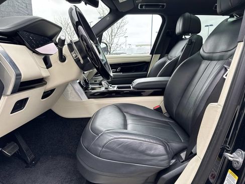 Certified 2023 Land Rover Range Rover SE AWD/4WD image 19