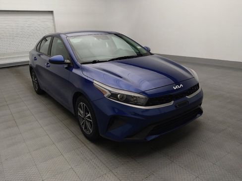 Used 2023 Kia Forte LXS FWD image 13
