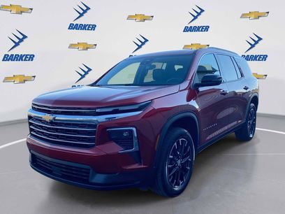 New 2026 Chevrolet Traverse LT w/ Sun and Wheel Package