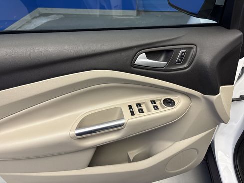 Used 2013 Ford Escape SE image 10