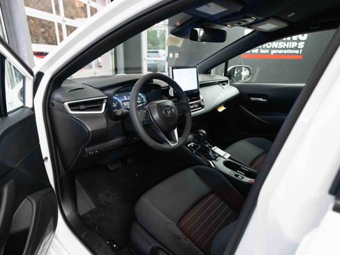 New 2026 Toyota Corolla SE w/ SE Package image 8