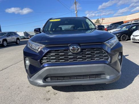 Used 2021 Toyota RAV4 XLE AWD/4WD image 5