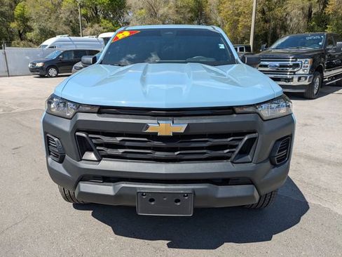 Used 2025 Chevrolet Colorado W/T image 9