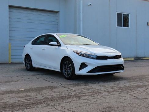 Used 2024 Kia Forte LXS image 1