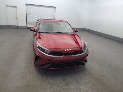 Used 2023 Kia Forte LXS w/ LXS Technology Package FWD image 14