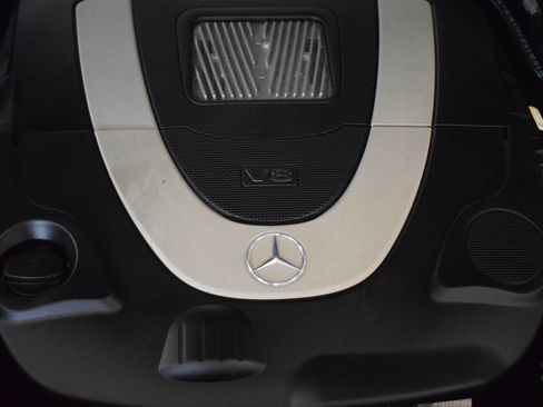 Used 2011 Mercedes-Benz E 550 Coupe image 48