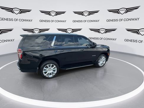 Used 2023 Chevrolet Tahoe High Country AWD/4WD image 9