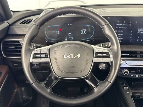 Used 2024 Kia Telluride EX AWD/4WD image 15