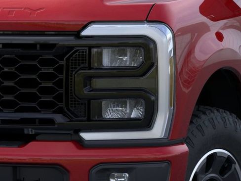 New 2026 Ford F250 XLT w/ XLT Premium Package AWD/4WD image 18