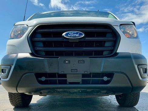 Used 2020 Ford Transit 250 Low Roof RWD image 9