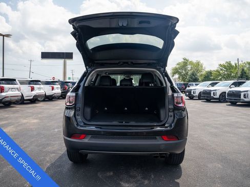 Used 2021 Jeep Compass Limited w/ Elite Interior Group image 10