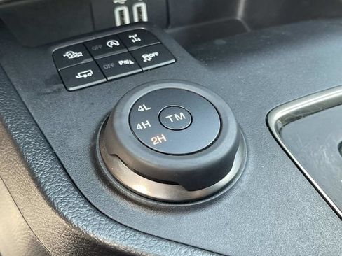 Used 2019 Ford Ranger XLT w/ Equipment Group 302A Luxury AWD/4WD image 33