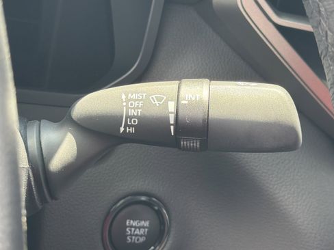 Certified 2025 Toyota Tundra Limited AWD/4WD image 21