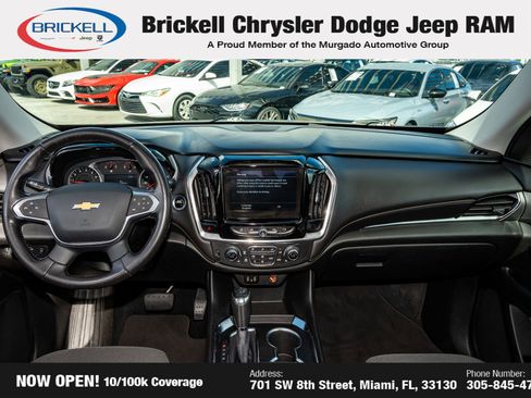 Used 2020 Chevrolet Traverse LT image 20