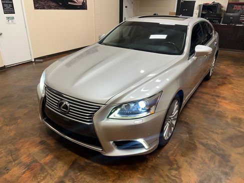 Used 2014 Lexus LS 460 AWD image 48