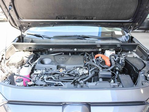 Used 2024 Toyota RAV4 XLE image 33