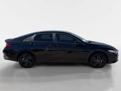 New 2026 Hyundai Elantra Sport FWD image 6