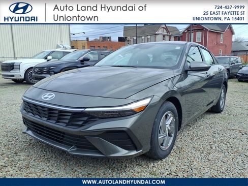 New 2026 Hyundai Elantra SE FWD image 1